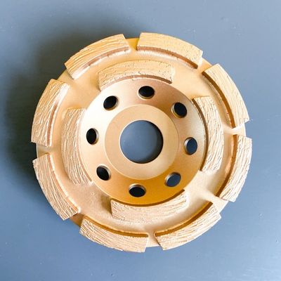 कंक्रीट Huachang उपकरण के लिए 105 मिमी 4 डबल पंक्ति डायमंड कप व्हील पीस